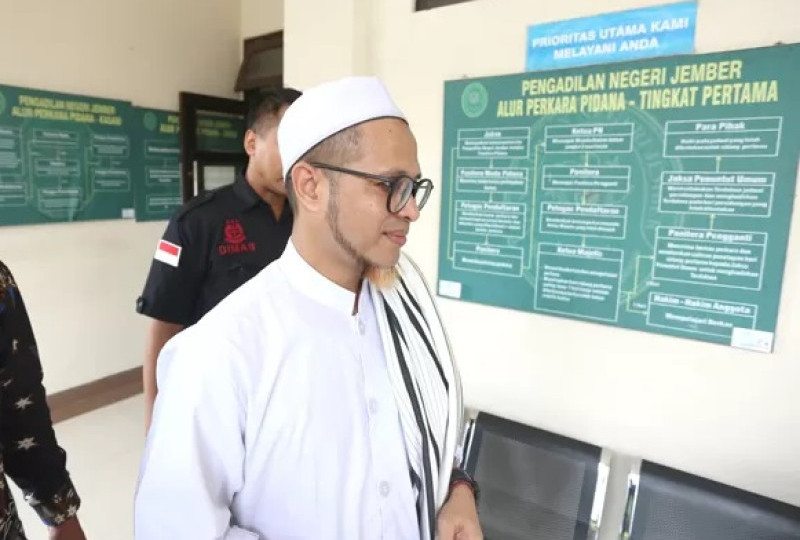 Kiai Fahim Mawardi Pengasuh Ponpes Al Djaliel 2 Diduga Cabuli Santrinya: Sidang Lanjutan Mendengarkan Keterangan Saksi Pelapor dan Korban