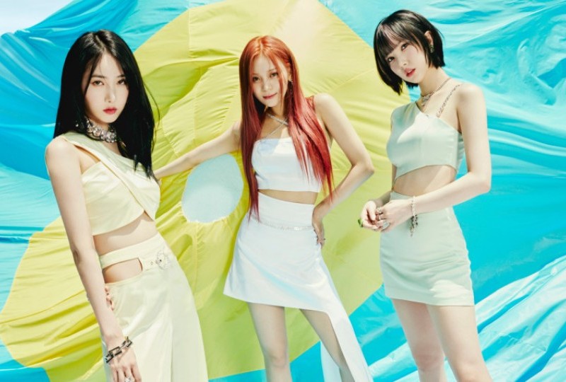 SUMMER VIBE album baru Viviz, ex member gfriend Eunha, SinB dan Umji