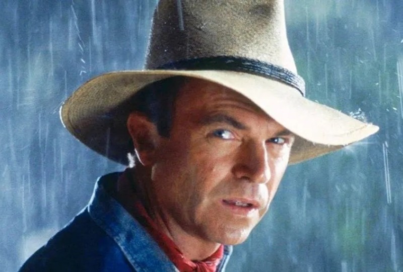 Aktor Jurassic Park Sam Neill Peringatkan Penggemar Soal Penipuan Layanan Sex Asmara atau Cinta yang mengatasnamakan dirinya