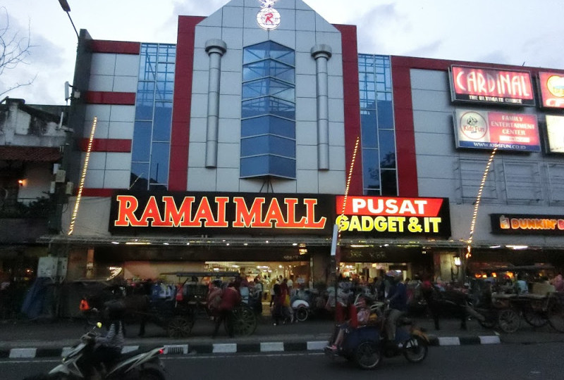 Review Ramai Family Mall di Kota Jogja destinasi wisata belanja, kuliner dan nongkrong