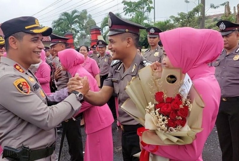 Asal Kelahiran Yeni Inka adalah Blora dan Profil umur sang Suami Brigader Polisi Krisna 