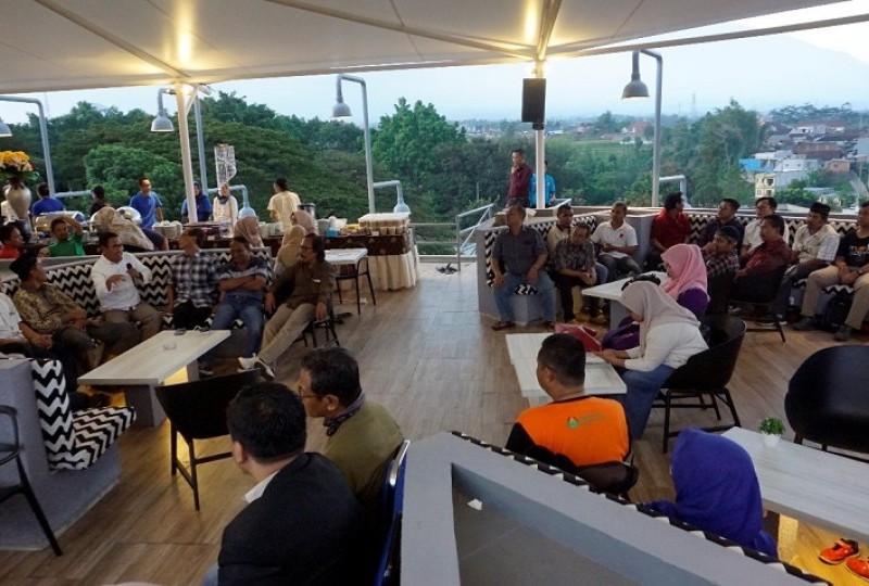 Rekomendasi 5 Café dekat UMM Malang, tempat Ngopi Nongkrong dan Nugas