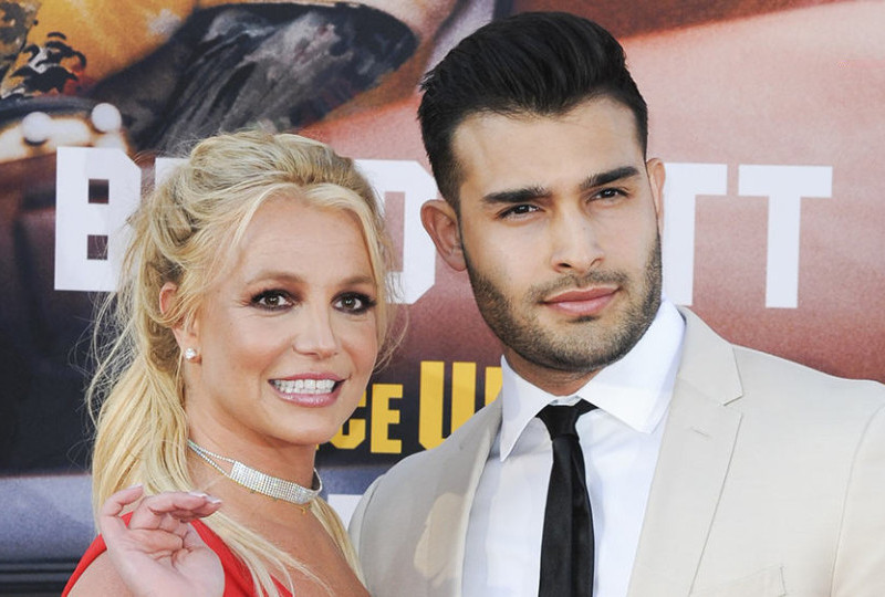 Geger TikTok: Konspirasi Pernikahan Britney Spears dan Sam Asghari yang Membuat Gempar Netizen!