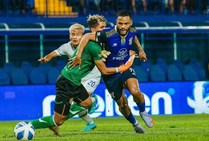 Berita Paulo Victor dari Visakha fc ke persebaya transfermarkt, vitor statistik liga 1 