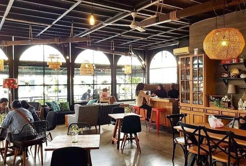 9 Kafe di Purwokerto yang Rekomended untuk Nongkrong HangOut, semua Barista Ahli Kopi