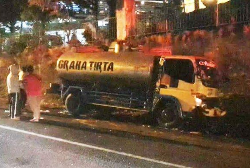 Tragedi Tabrakan Truk Tangki di Karnaval Pacet Mojokerto: 2 Tewas dan 13 Luka, Ini Daftar Identitas Korban