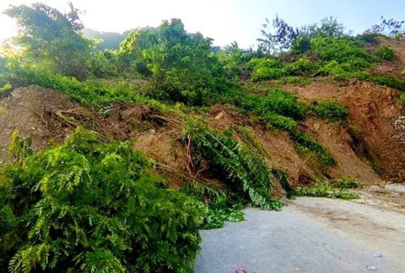 VIDEO Gunung Bergeser Pindah di Desa Takari Kupang NTT, Viral di tiktok twitter dan youtube