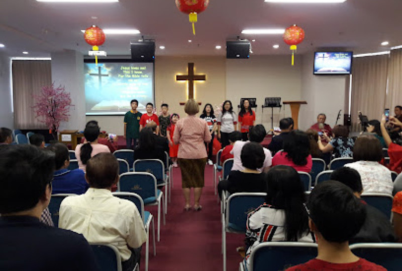 GSJS Pakuwon Mall: Gereja Inspiratif di Tengah Mall, Dengan Ibadah Singkat dan Berkat Melimpah!