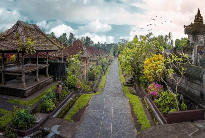 Pura Tua Desa Tigawasa dan Tips di Jalur Macet Menuju Pantai Lovina