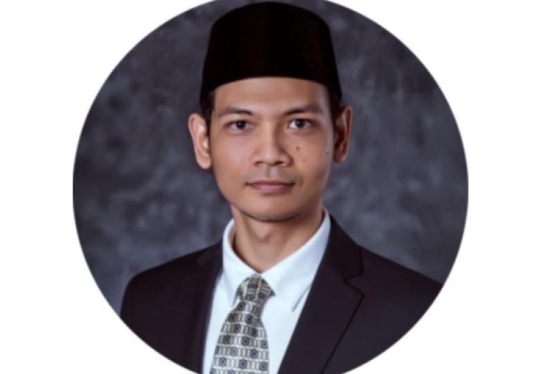 Profil Dosen UII Ahmad Munasir Rafie Pratama alumni Stony Brook University yang hilang kontak ternyata Merubah Rute dari Oslo Norwegia ke Boston Amerika