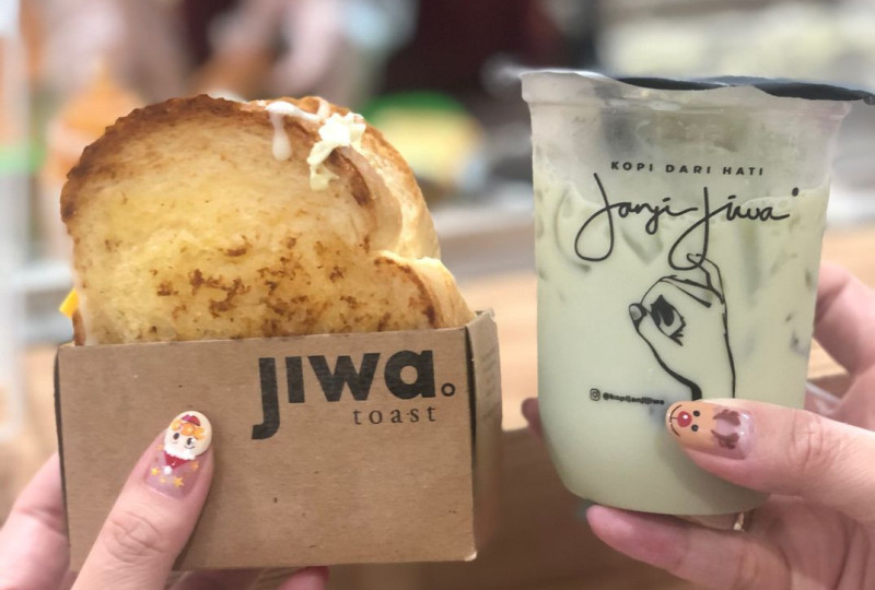 Review Coffee Janji Jiwa Volume 1109 – Sumbersari Jember: Makanan Mantap, Promo Heboh, dan Tempat Nyantai!