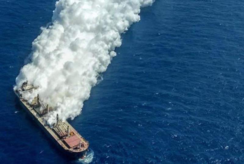 MT. Kristin Surabaya, Kapal Tanker Pertamina Terbakar di Lepas Pantai Mataram NTB