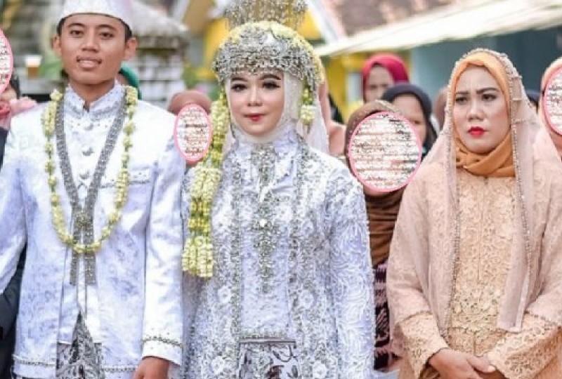 Kondisi ayah dan tiktok cosplay video dan gambar foto ibu kandung norma risma