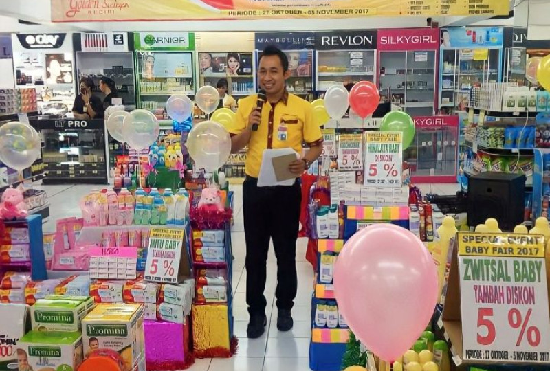 Cekidot! Golden Swalayan Kediri, Tempat Belanja Maknyus dengan Diskon Besar dan Harga Terjangkau di Tengah Kota!