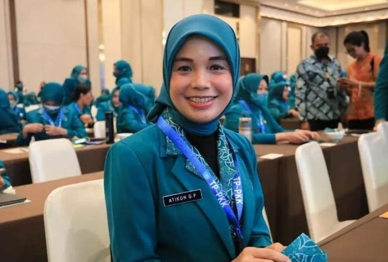 Siti Atiqoh Supriyanti: Profil Istri Ganjar Pranowo yang Penuh Prestasi, Cintai Olahraga, dan Aktif dalam Pemerintahan Jateng