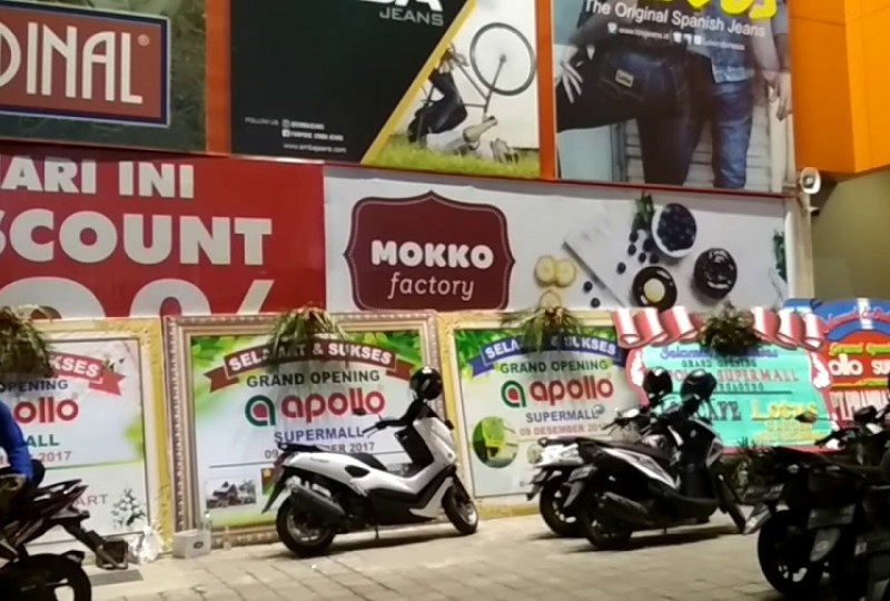 Ayo Ibu-Ibu merapat di Apollo SuperMall Tulungagung, Banyak Promo Diskon Hari Raya, Spesial Weekday, Cashback dan Kartu Kredit